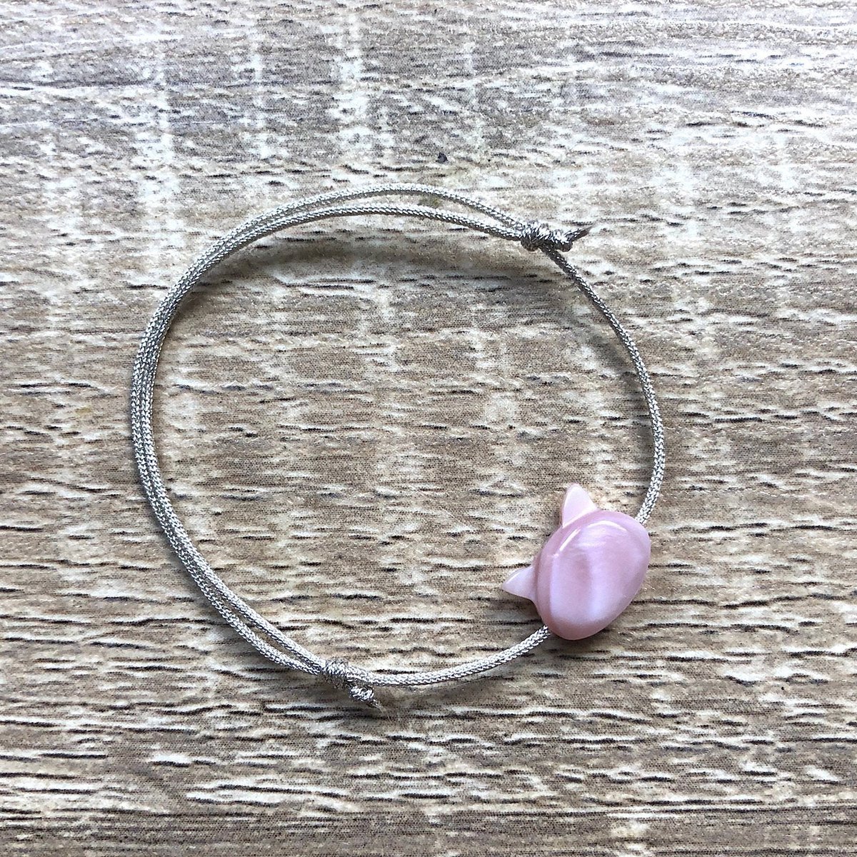 Camille-Kinderarmband aus Perlmutt mit verstellbarer Silberkordel