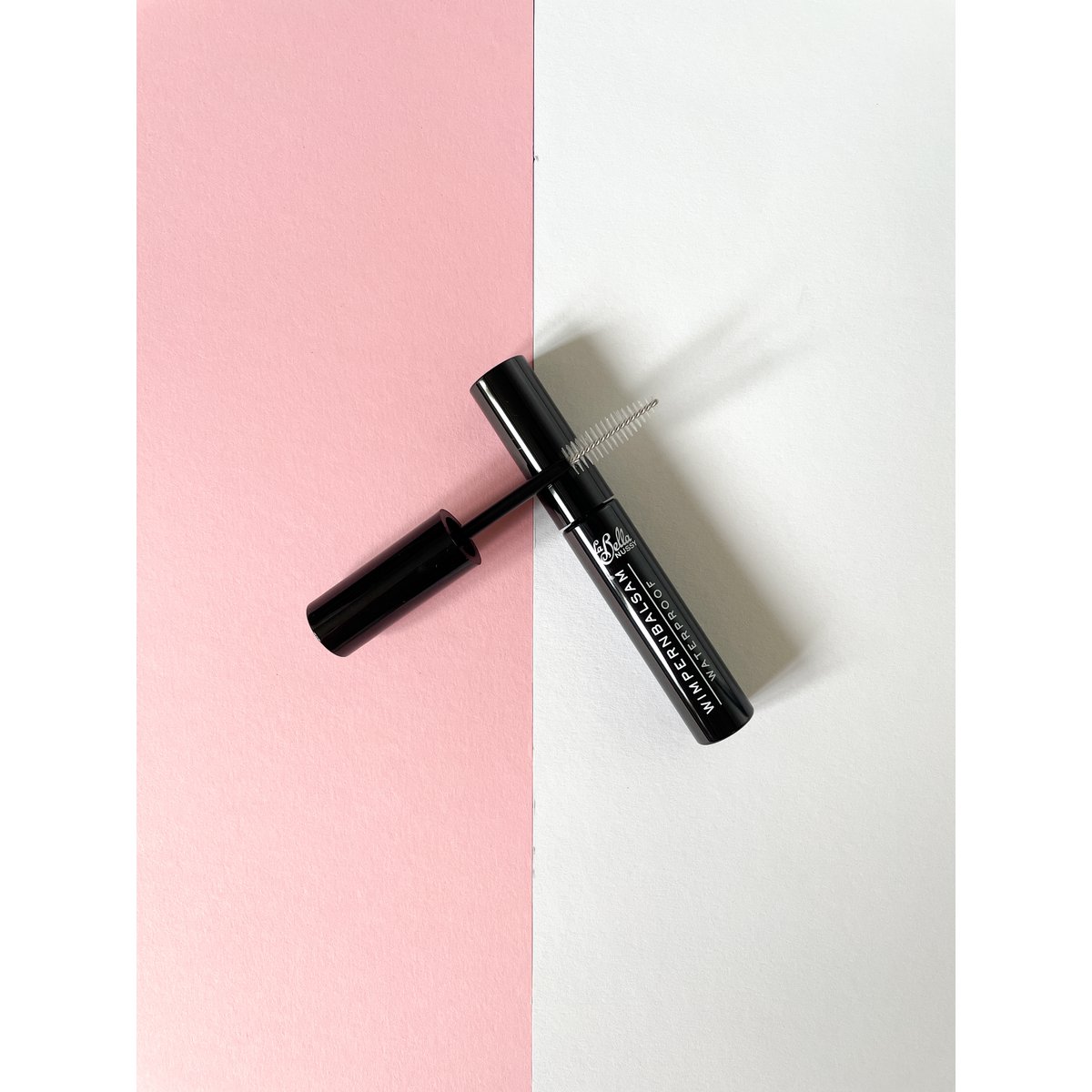 Eyelash balm