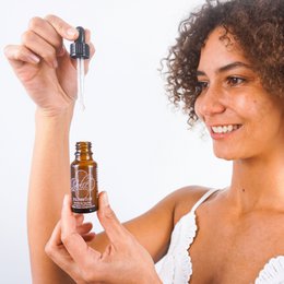 Bestseller Hyaluronic Serum I vegan I sensitive skin I with retinol I vitamin C