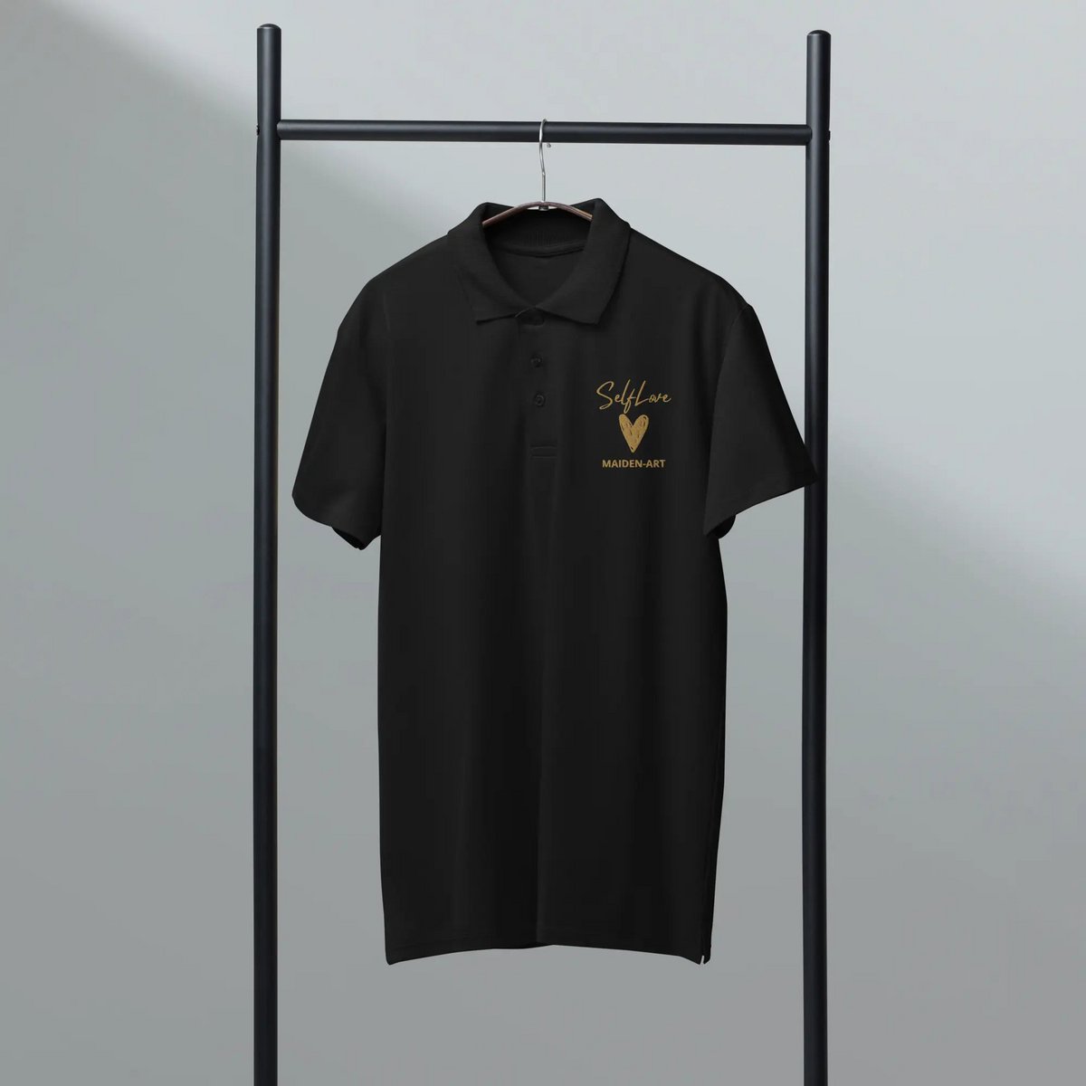 Polo de piqué Self Love Premium con bordado Old Gold