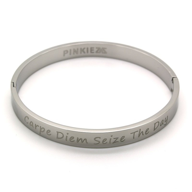 Pinkiezz quote bracelet