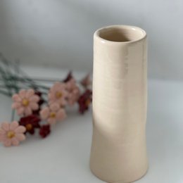 Ręcznie wykonany ceramiczny wazon szeroki
