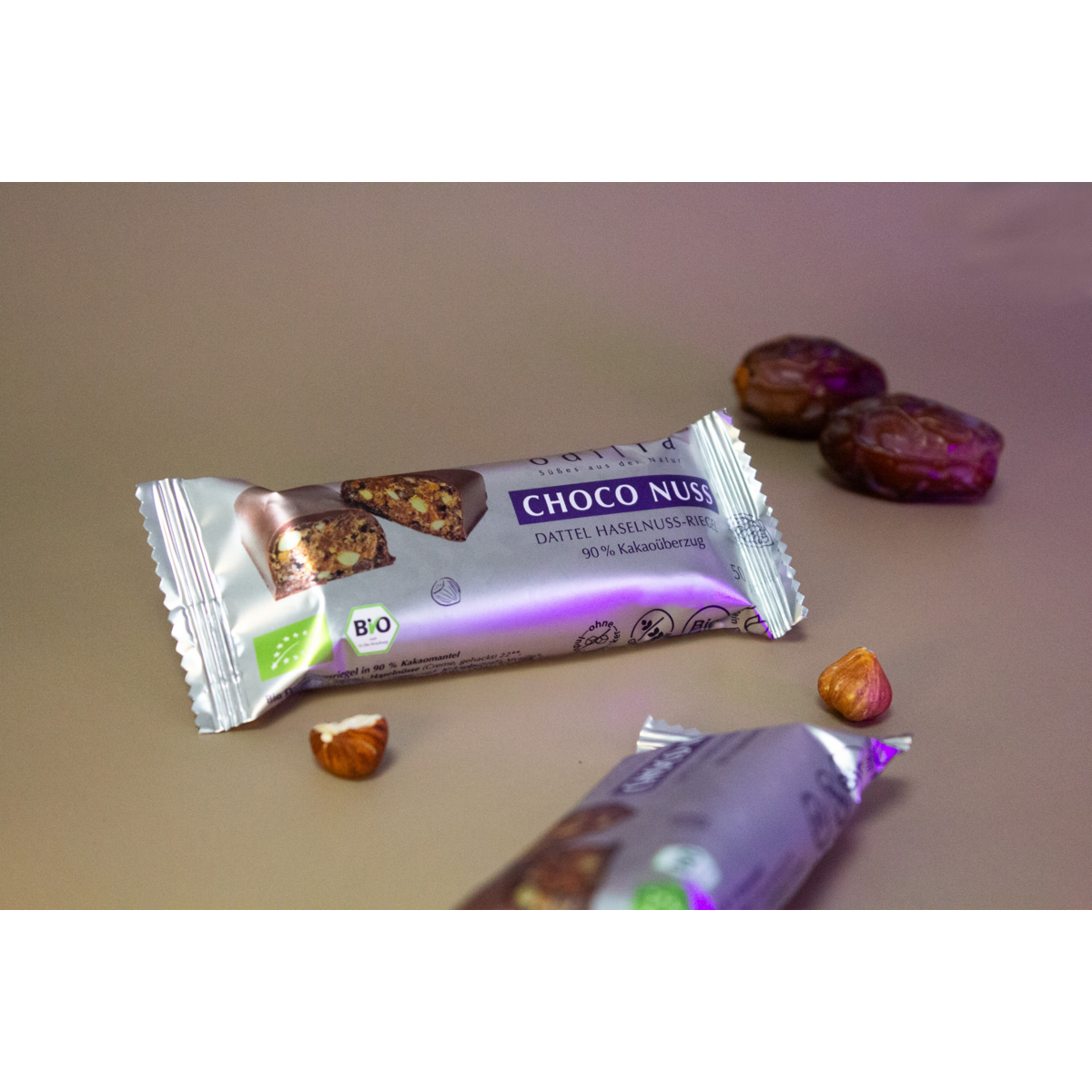 Chocolate nut organic date-hazelnut bars