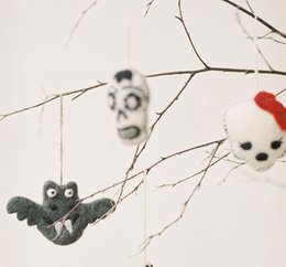 Ręcznie robiony filc Batty Halloween wisząca dekoracja!