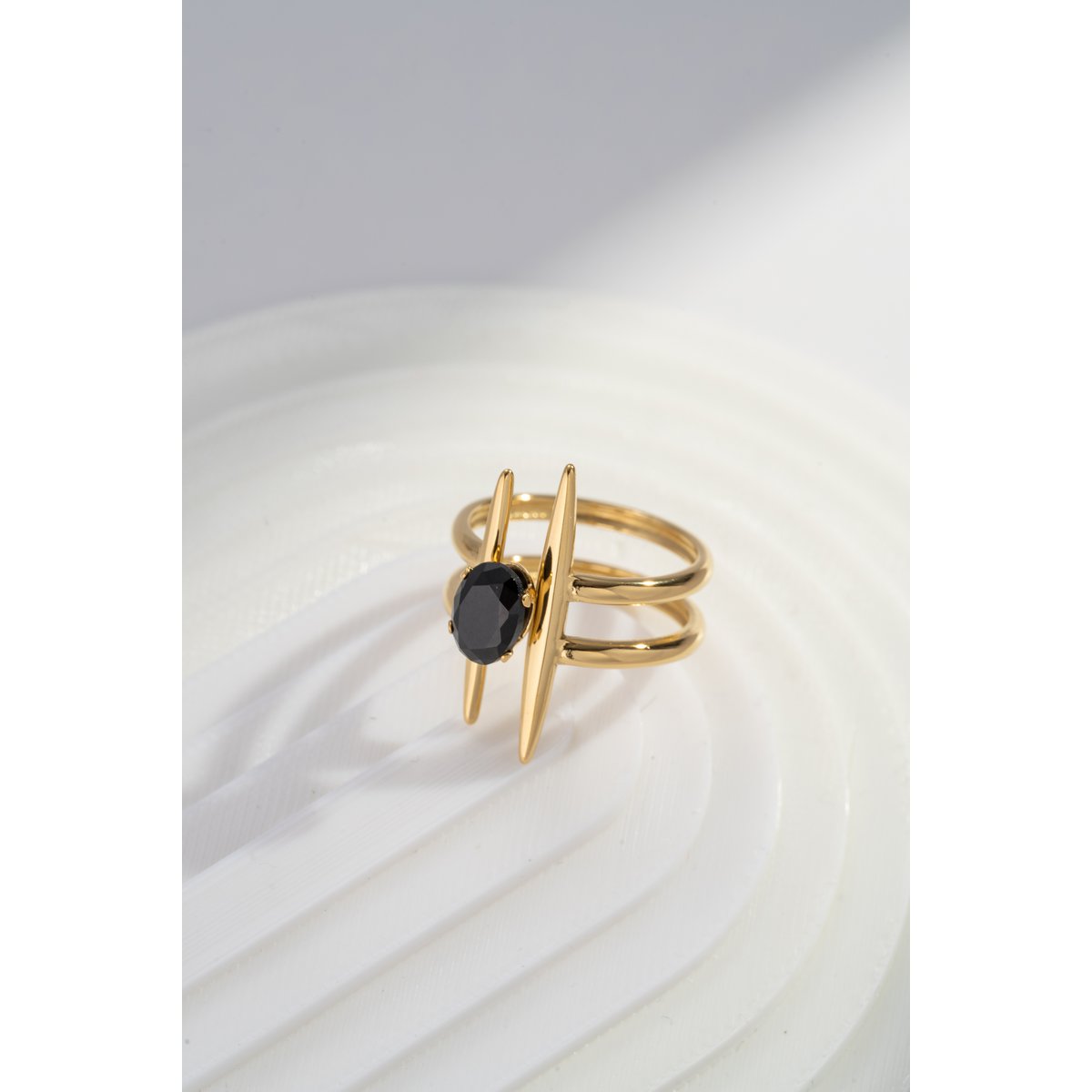 Bague Design Contemporain en Acier Inoxydable – Forme Géométrique & Cristal