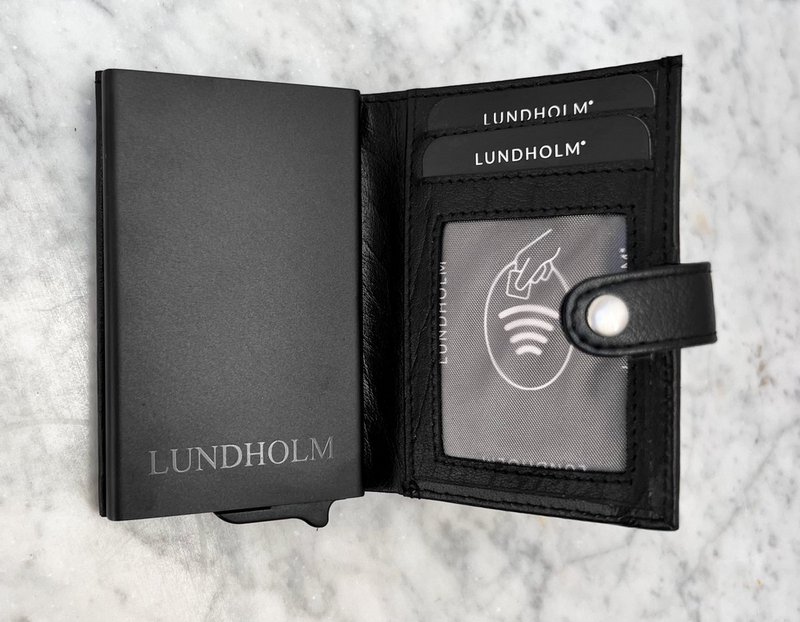 Læderkortholder + nøgleorgan sort — gavesæt til mænd — Lundholm Örebro Safety Wallet