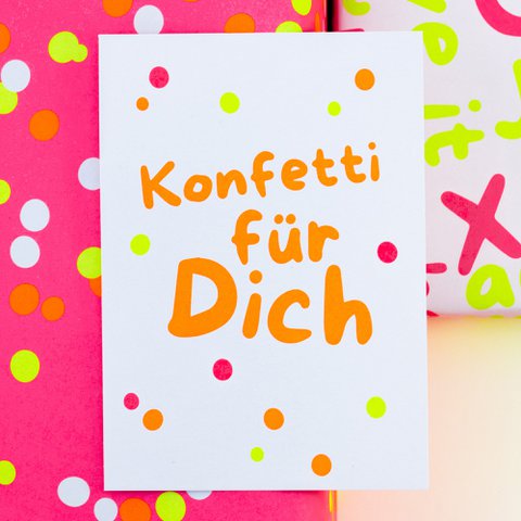 Ansichtkaart "Confetti for you" (neon) gemaakt van gerecycled papier