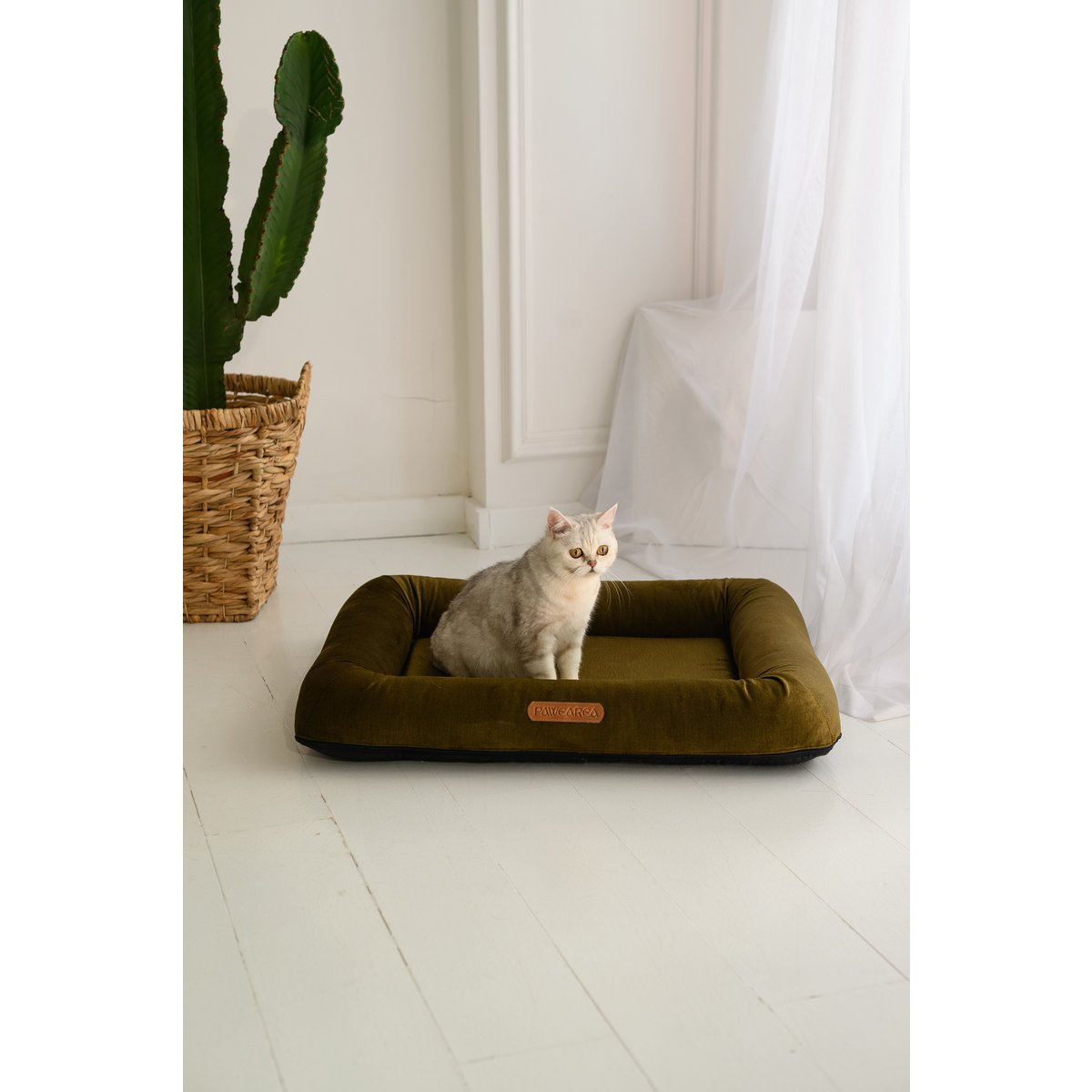 MONOLITH Samt-Hundebett mit abnehmbarer Matratze