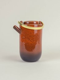 Laterite theepot van Hoa Bien met ruw messing handvat