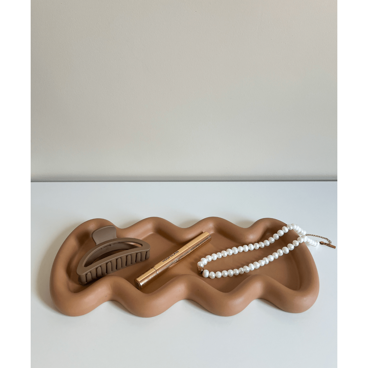 Welliges Tablett Butterscotch