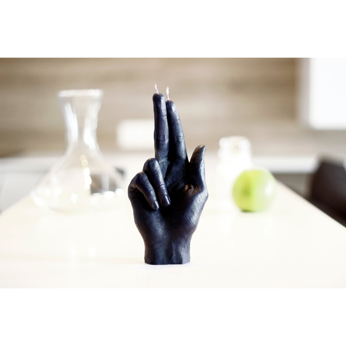 Gun Fingers Candle Zwart