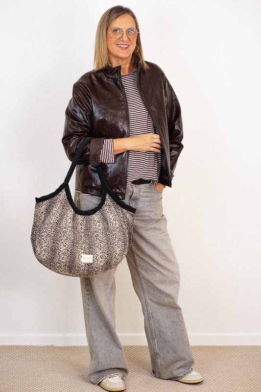 Round shopper with zipper LEO