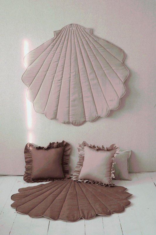 Juego de tipi "Powder Frills" con volantes y tapete de concha "Powder Pink"