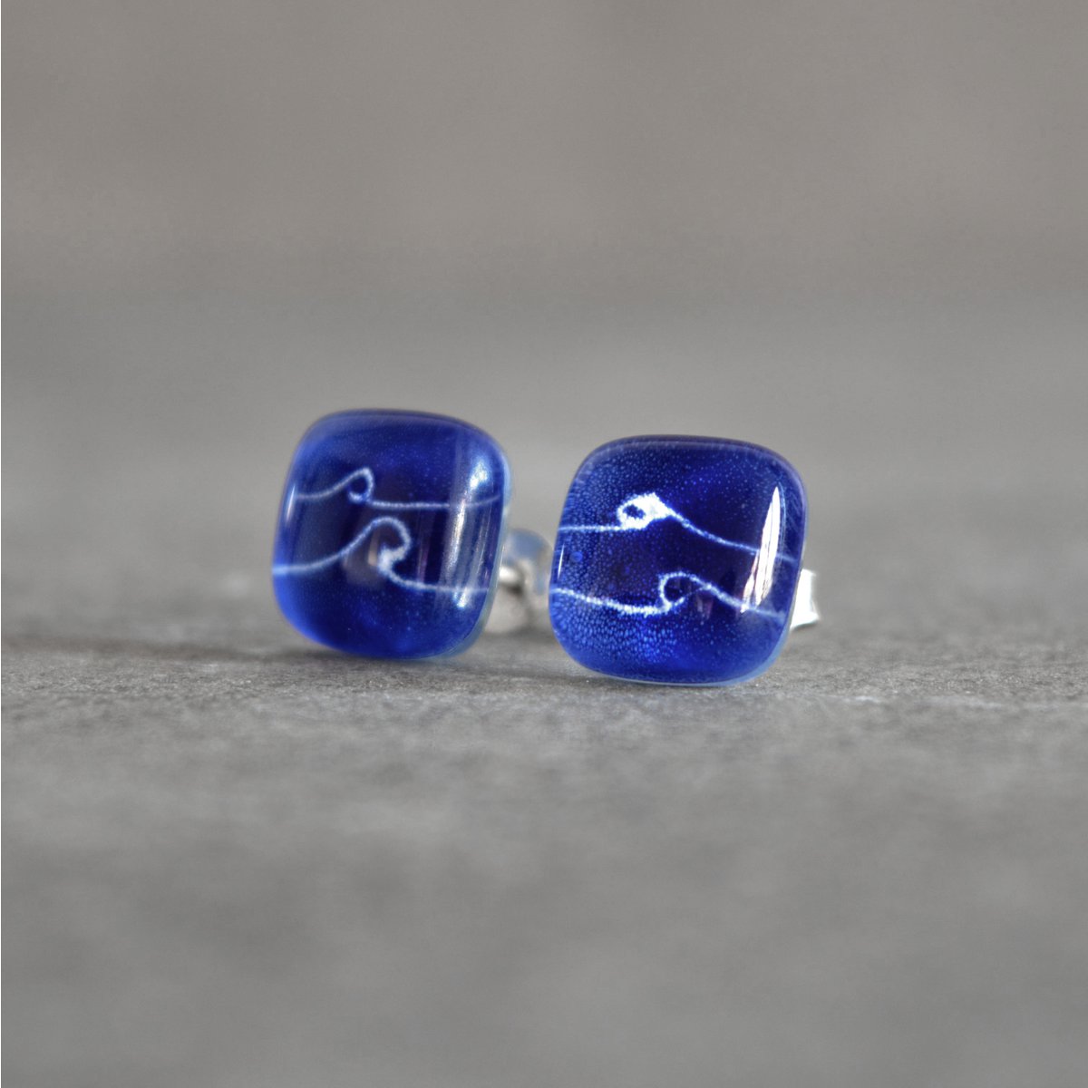 Oceaangolfoorknopjes in kobaltblauw, glas en sterling zilver 925