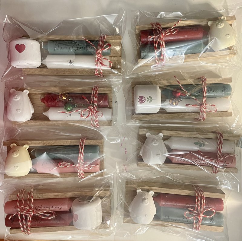 Idea de regalo sencilla: juego de velas cónicas