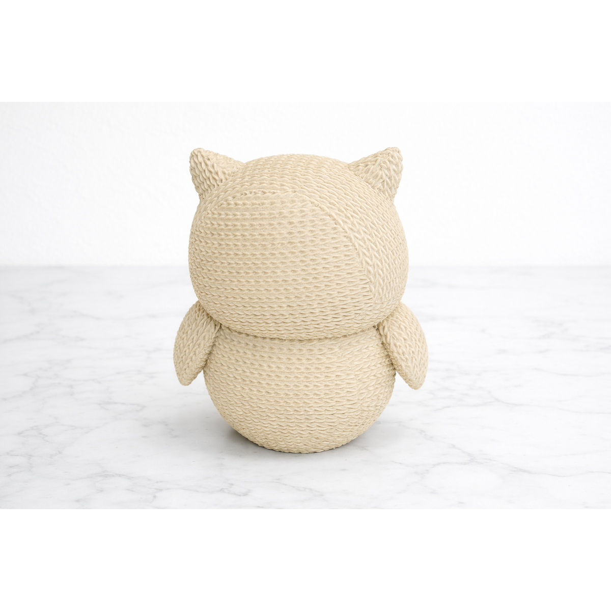 Eterna Wonder – Eulenfigur im Strickstil – Dekoobjekt – Beige