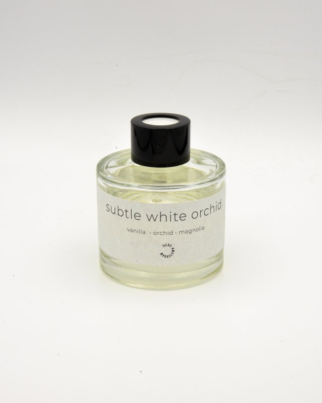 Reed diffuser | Subtle White Orchid | 100 ml | Floral Scent