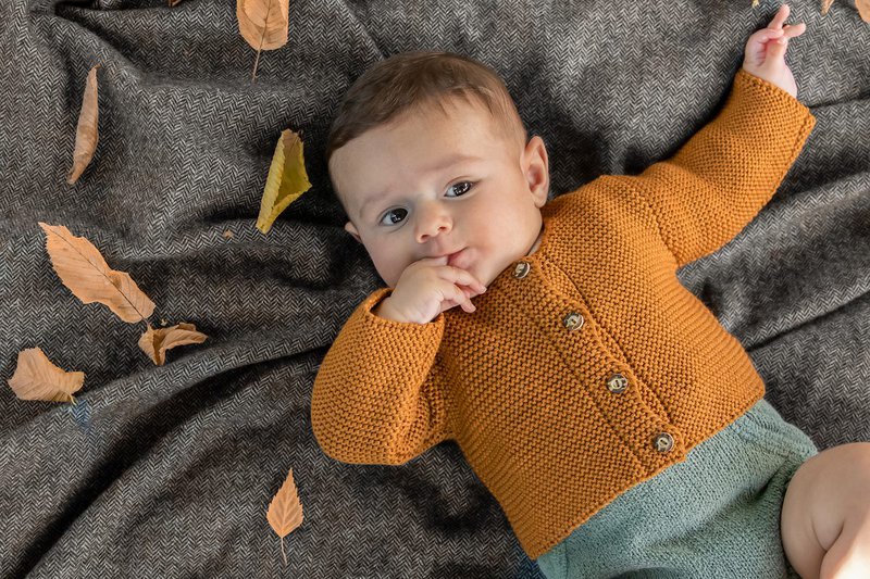 Cardigan for newborns and babies made from 100% finest merino wool - deer - the perfect gift for a birth