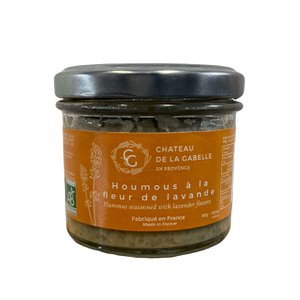 Hummus mit Bio-Lavendelblüte
