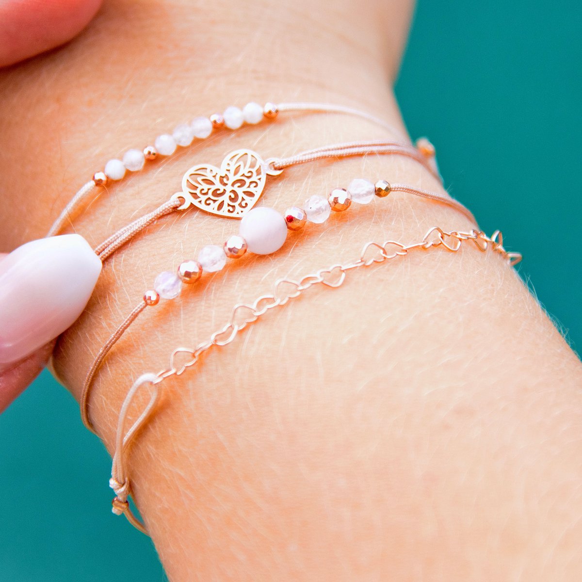 Bracelet heart ornament