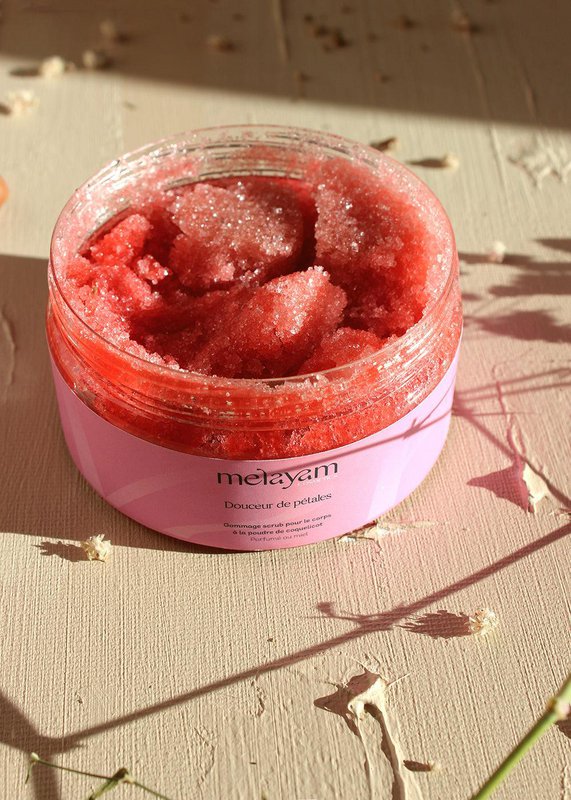 Douceur de petals: Kropsscrub med valmuepulver - 200 ml