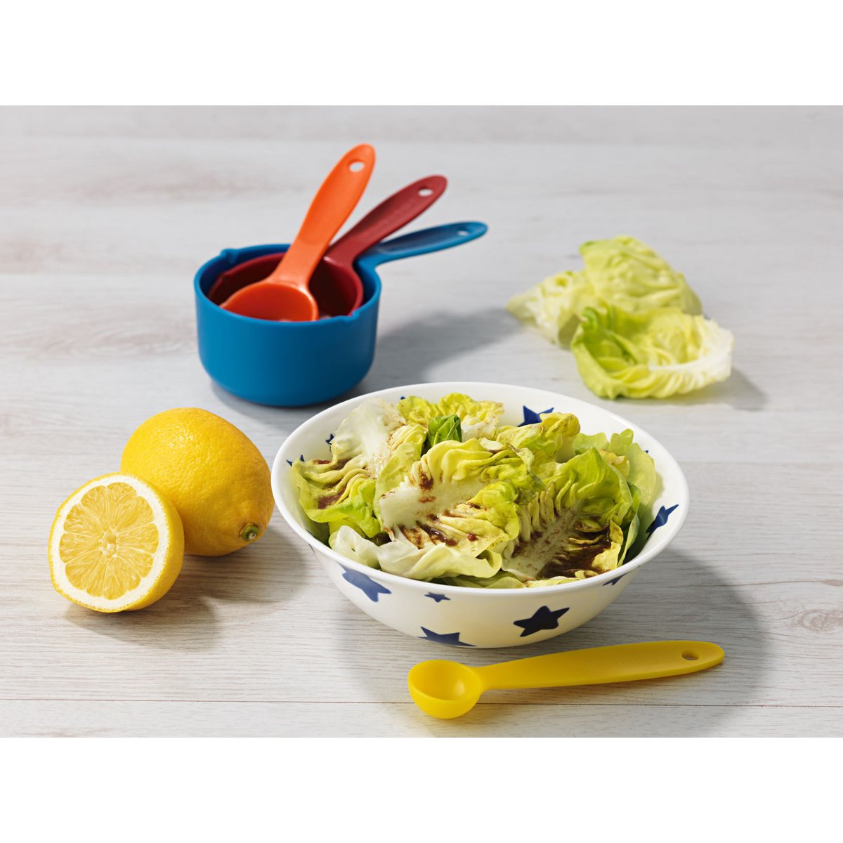 Kids Easy Cup Cookbook: Cooking with Kids (Part 2), Cooking box set incl. 5 colorful measuring cups