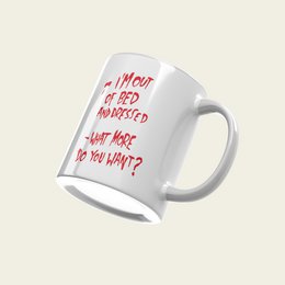 Tazza in ceramica Banksy 325 ml - Sono fuori dal letto