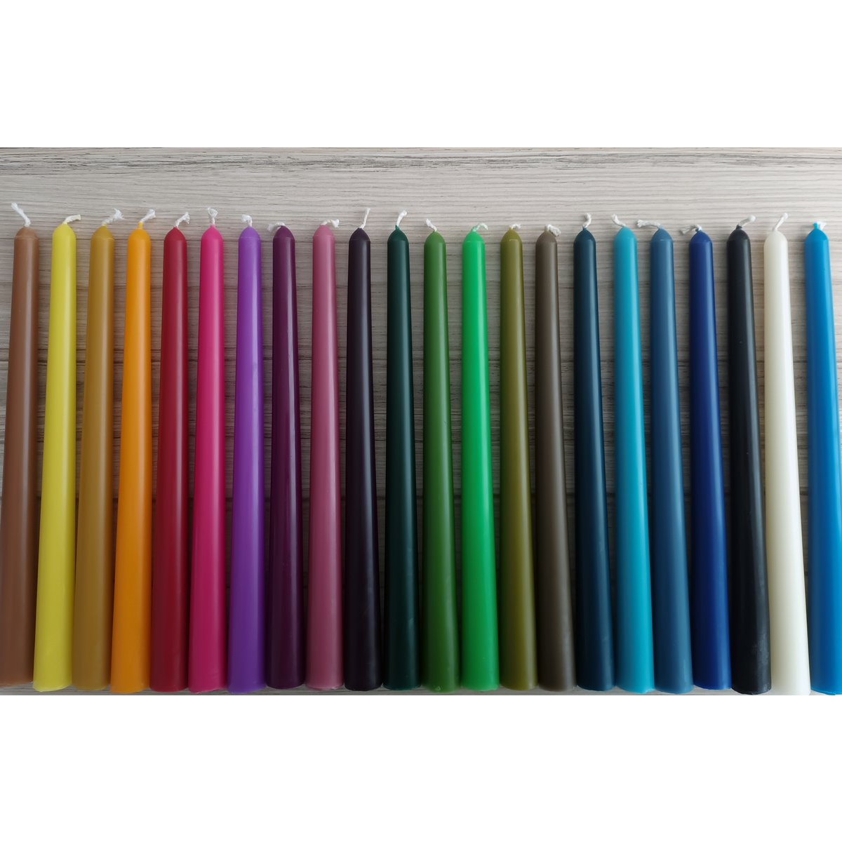 Pastelfarve 10" Bivoks Taper Candle - Lav din farveblanding