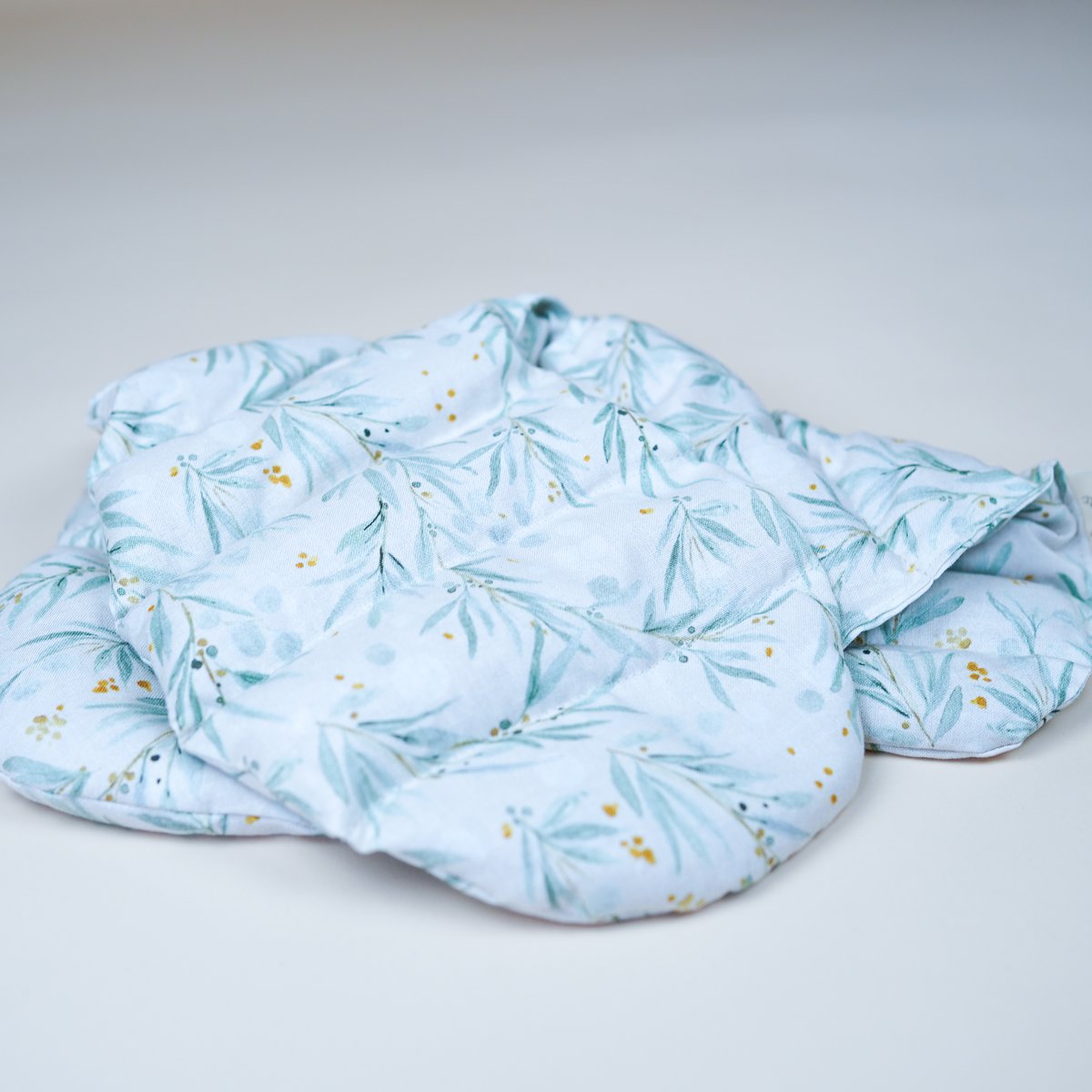 Spelled pillow for neck made of cotton - olives