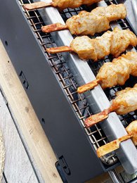 Japoński stół do grillowania - pieczeń