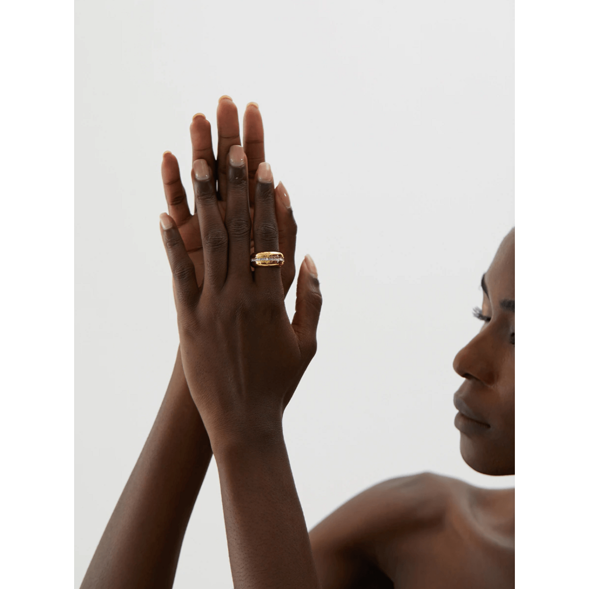 Romane - Wide Crystal Plain Gold Band
