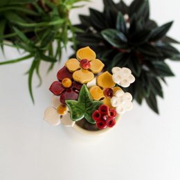 Mazzo di fiori di felicità in diversi colori