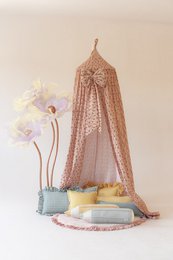 Decorative pillow with ruffle "Sage check"