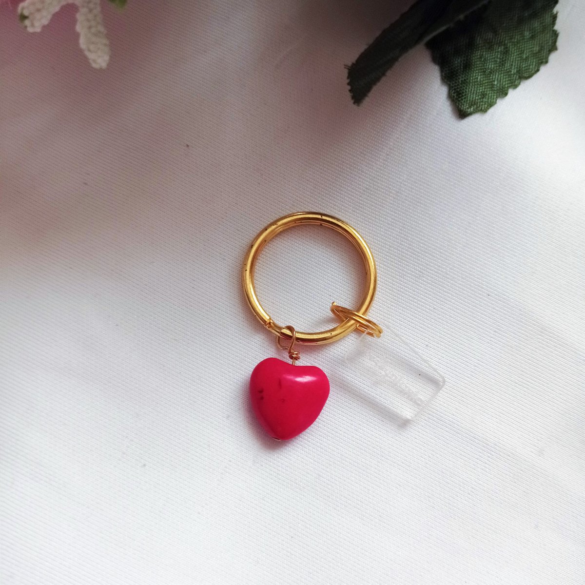 Llavero de corazón rojo, llavero en forma de corazón, accesorio de llave apasionado, llavero elegante | por lovebynlanla