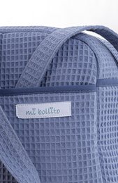 Crossbody barselstaske til barnevogn og hospital. Praktisk og elegant organisatortaske med stor kapacitet. Produkt fremstillet i Spanien.