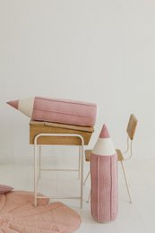 Fløjlsfarvet farveblyant pude "Pink"