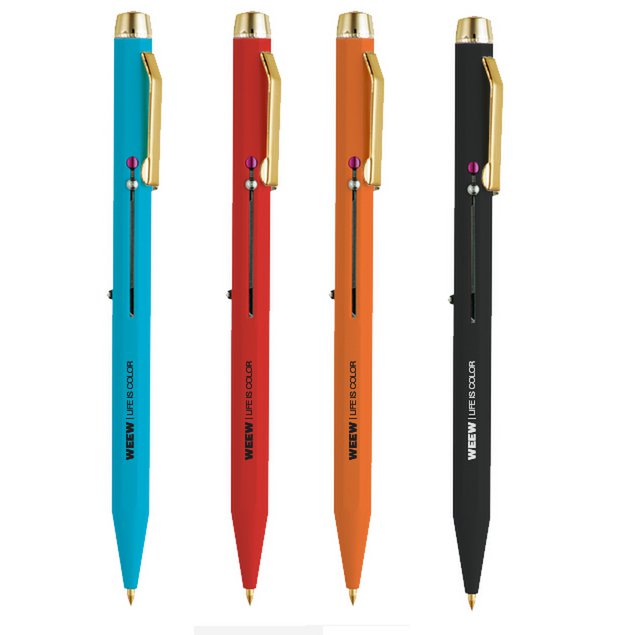 Bolígrafo de 4 colores.