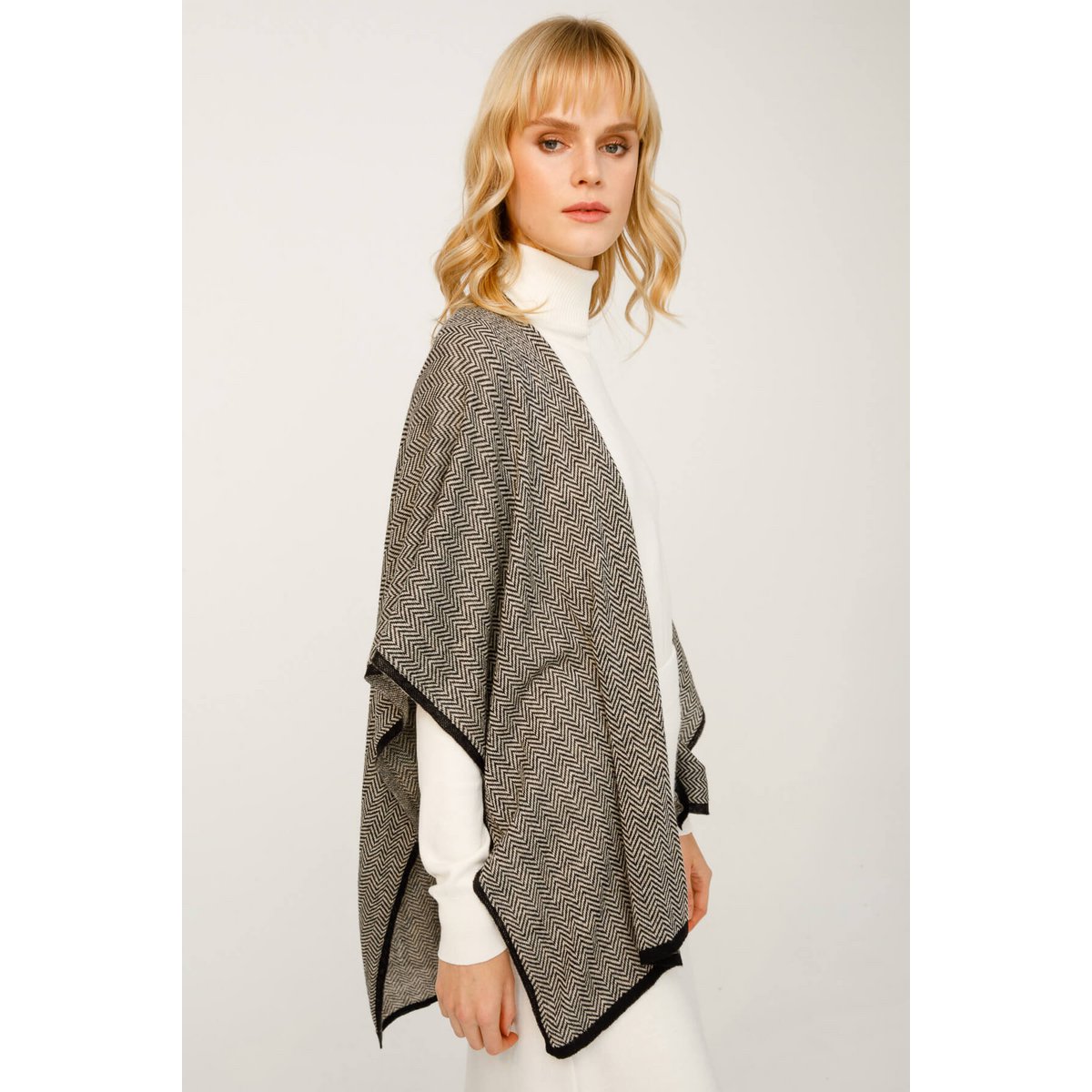 Lydia ha rubato Black-Beige
