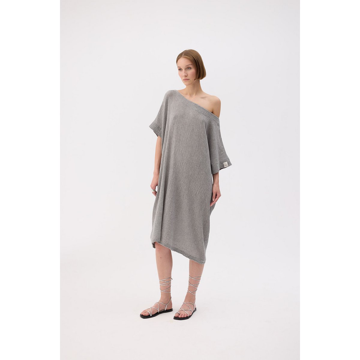 IKIKIZ Crinkle-Kleid aus Baumwolle und Leinen
