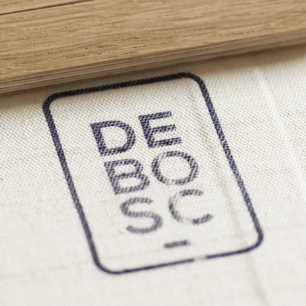 Vassoio che prende la forma del bracciolo del tuo divano o delle superfici più instabili - DETRAY WENGUE