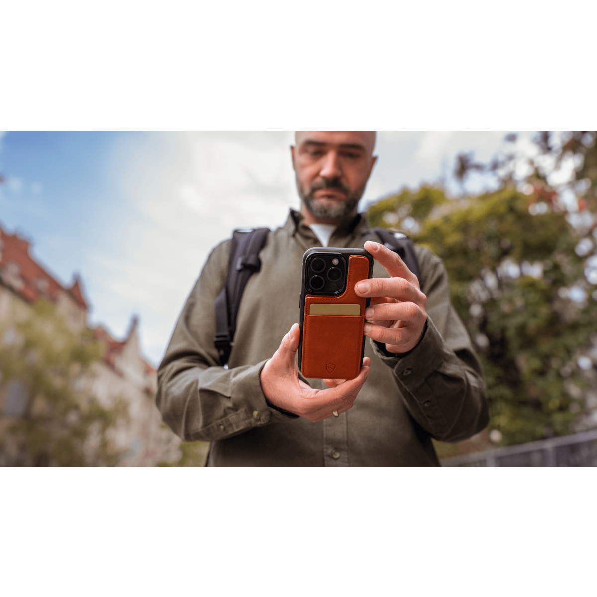 Etui-portfel ETON do iPhone'a 16 Pro Max
