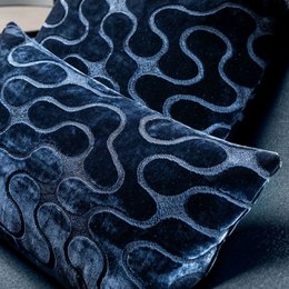 NADINE | Cushion | 30x50 cm Insignia Blue | Blue | Hoii | With luxury inner cushion