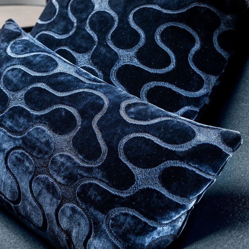 NADINE | Cushion | 30x50 cm Insignia Blue | Blue | Hoii | With luxury inner cushion