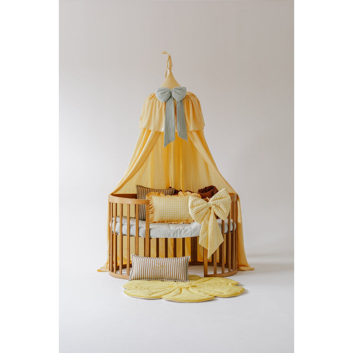 Dosel infantil con volante "amarillo mantequilla"