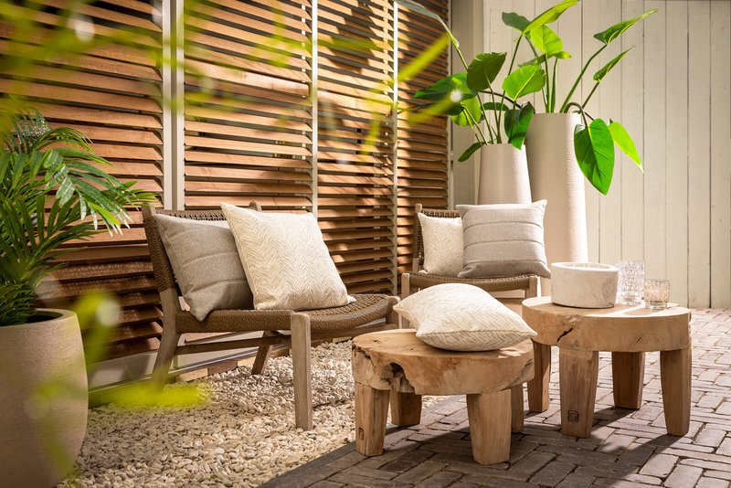 Dutch Decor AUGUSTA - Outdoor cushion 30x50 cm - Marshmallow - White and beige