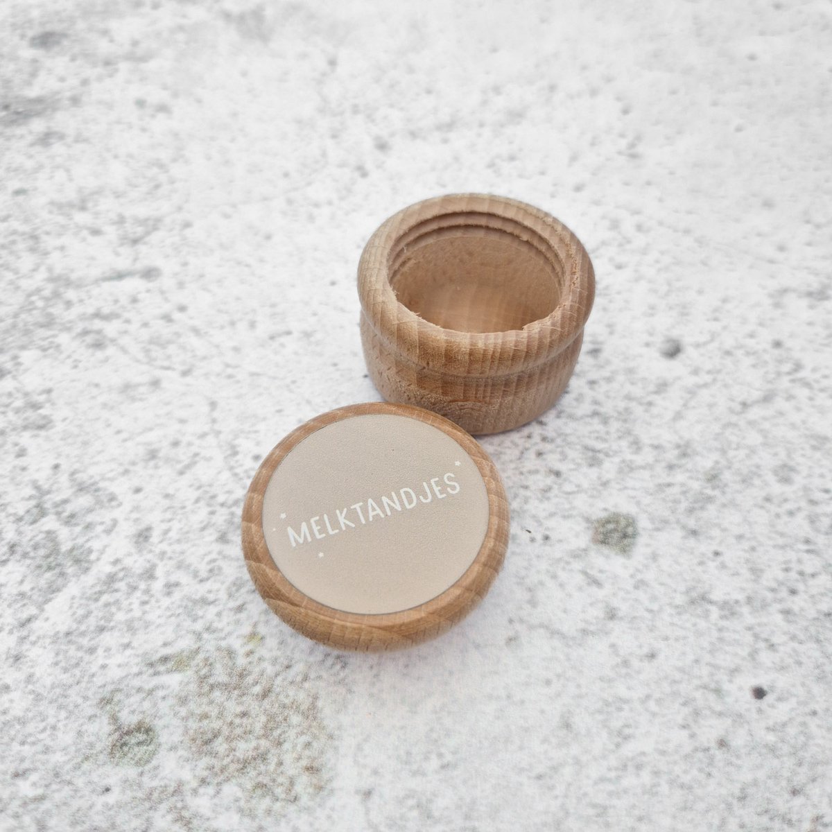 Storage box for baby teeth nude / sand