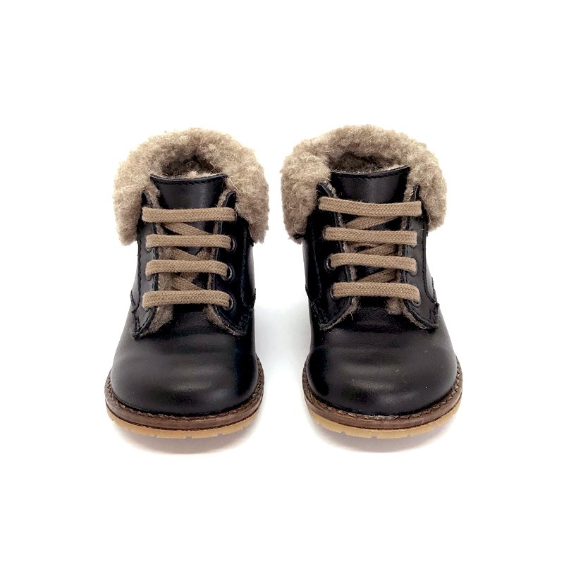 AESOP noir - Black boot with fur
