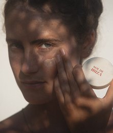BB Cream SPF50 - Crema solar con farve