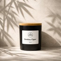 Premium duftlys "Smokey Cigar" -intensiv og ædel
