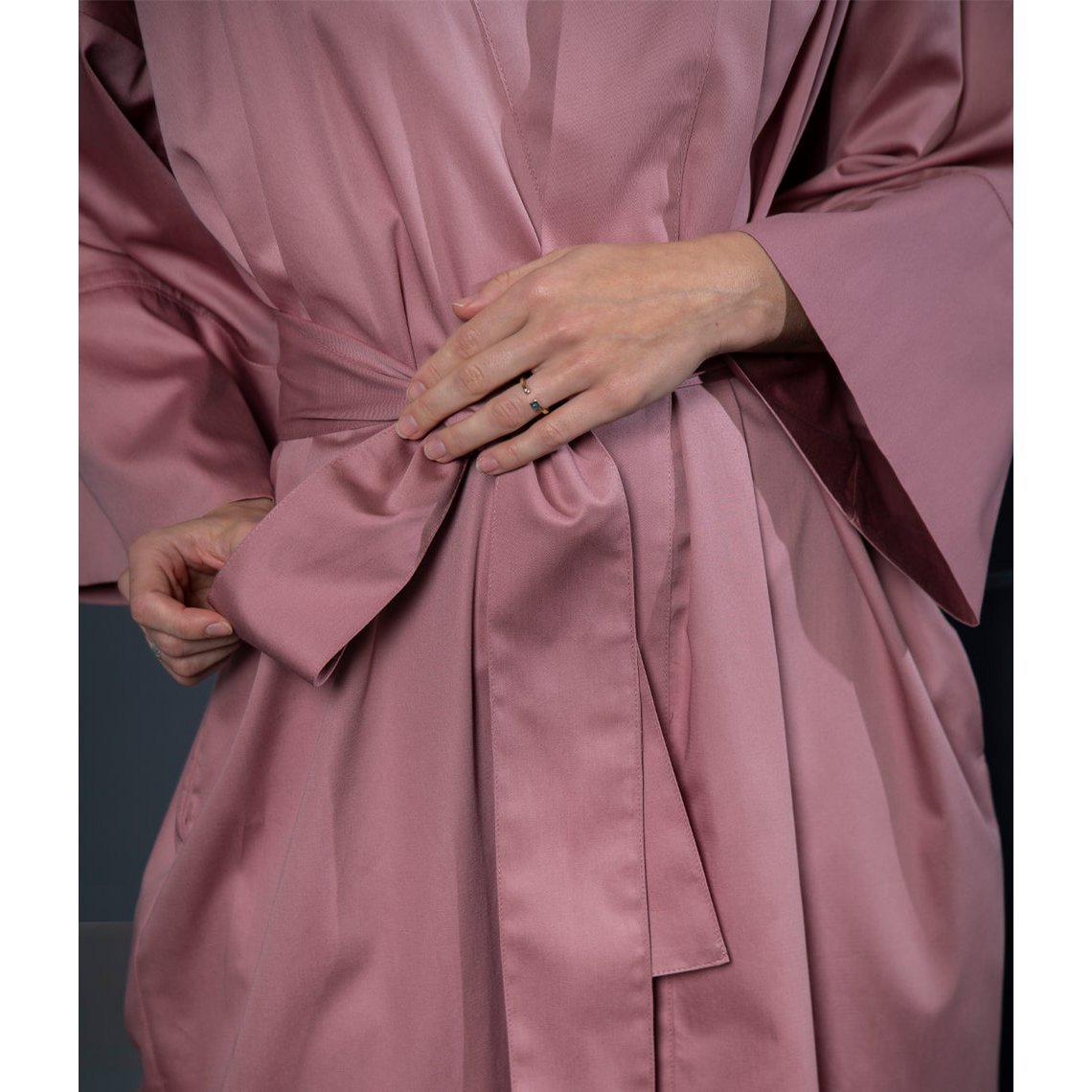 Bademantel Kimono aus massivem Ton